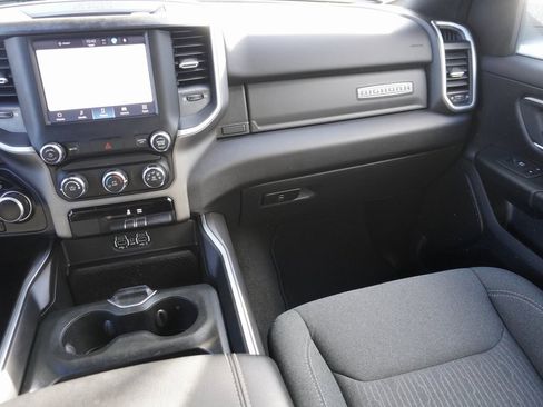 Used 2022 RAM 1500 Big Horn image 22