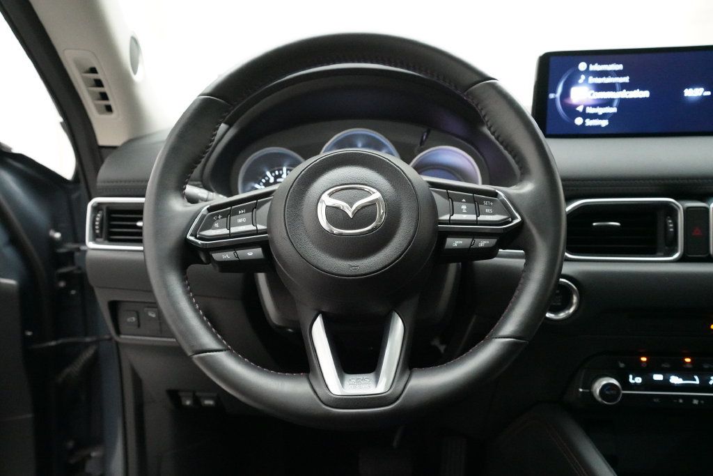 Certified 2023 MAZDA CX-5 Carbon Edition AWD/4WD image 4
