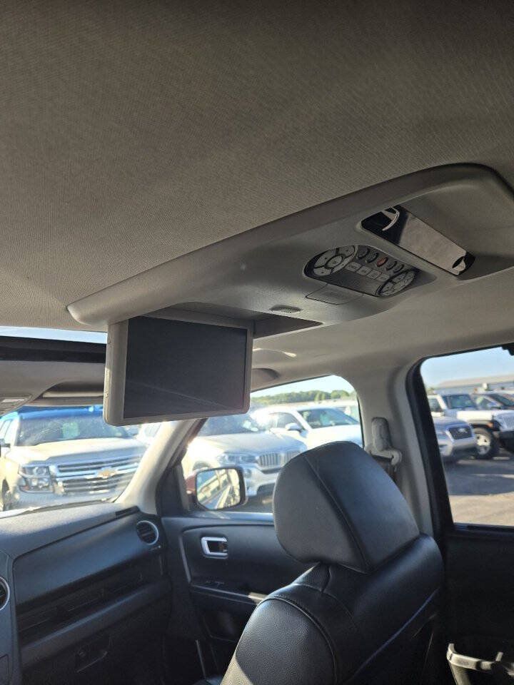 Used 2014 Honda Pilot Touring image 12