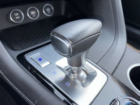 Used 2025 Genesis G70 2.5T AWD/4WD image 7