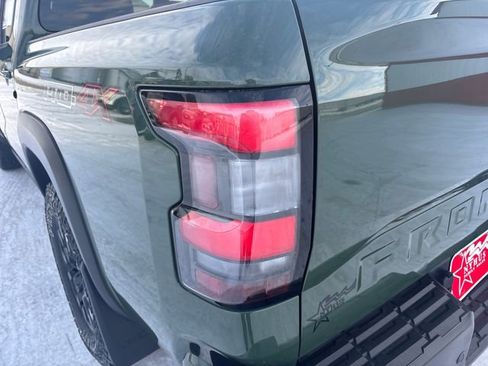 Used 2023 Nissan Frontier PRO-4X w/ Pro Convenience Package AWD/4WD image 21