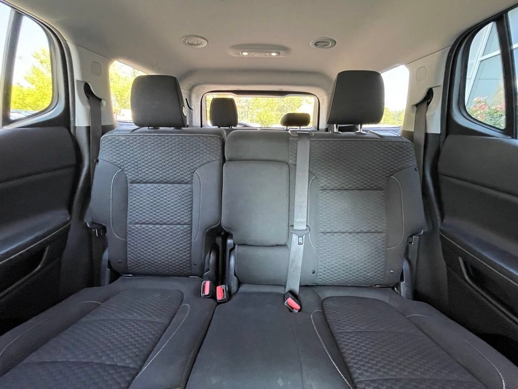 Used 2019 GMC Acadia SLE FWD image 26