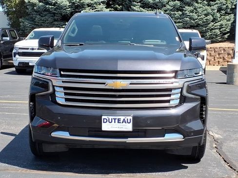 Used 2023 Chevrolet Tahoe High Country AWD/4WD image 2