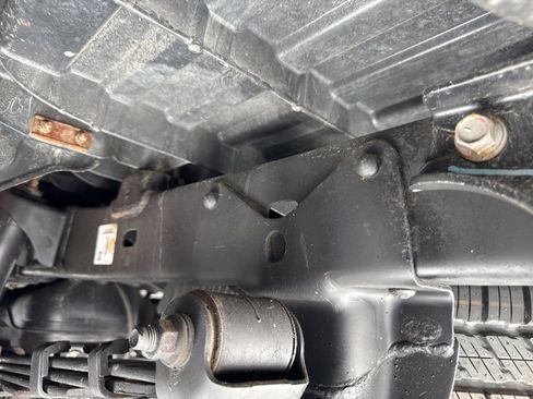 Used 2019 Toyota Tacoma TRD Sport AWD/4WD image 52