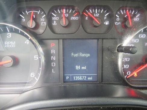 Used 2018 Chevrolet Silverado 1500 W/T w/ Trailering Package image 16