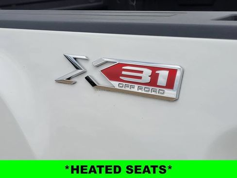 Used 2024 GMC Sierra 2500 SLE AWD/4WD image 10