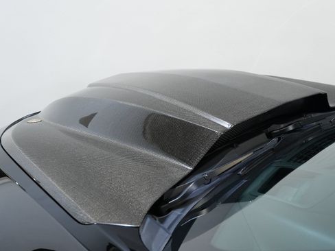 Used 2018 Chevrolet Camaro ZL1 RWD image 21