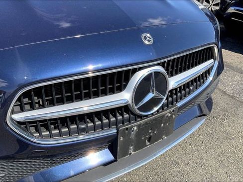 Used 2022 Mercedes-Benz C 300 4MATIC Sedan image 6