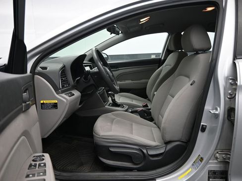 Used 2018 Hyundai Elantra SEL image 26