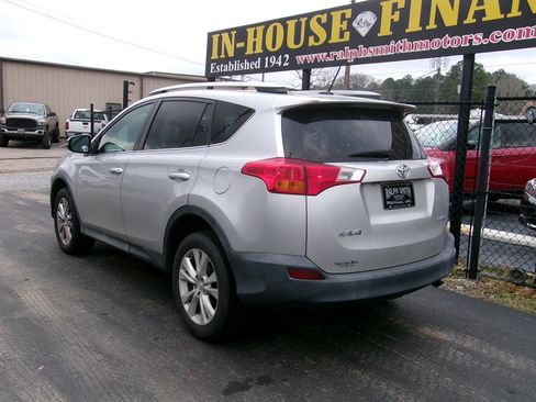 Used 2015 Toyota RAV4 Limited image 12