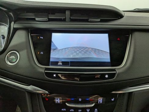 Certified 2025 Cadillac XT5 Premium Luxury w/ LPO, Floor Liner Package image 6
