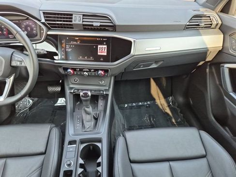 Certified 2025 Audi Q3 2.0T Premium w/ Convenience Package AWD/4WD image 13