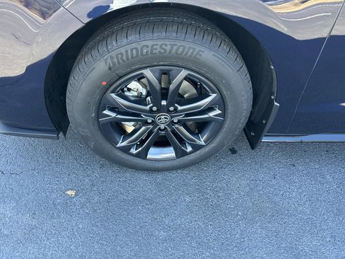 New 2026 Toyota Sienna XSE image 9