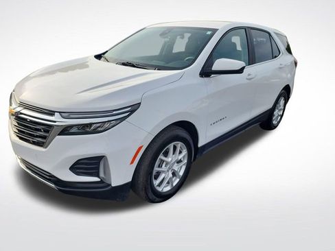 Used 2024 Chevrolet Equinox LT w/ LPO, Floor Liner Package image 1