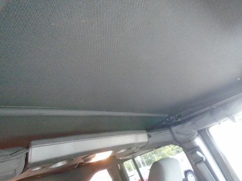 Used 2016 Jeep Wrangler Unlimited Sport w/ Quick Order Package 24S image 15