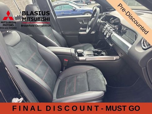 Used 2021 Mercedes-Benz GLB 250 4MATIC w/ AMG Line image 44