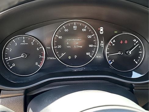 Used 2024 MAZDA MAZDA3 s FWD image 19