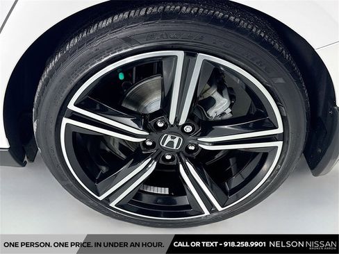 Used 2023 Honda Accord Sport image 28