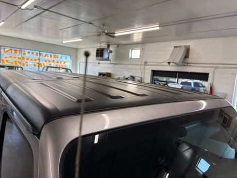 Used 2018 Jeep Wrangler Unlimited Sport S image 79