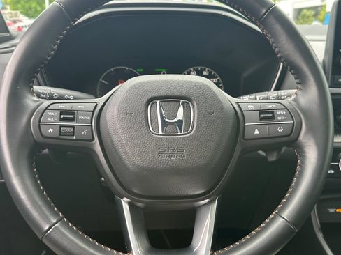 Used 2025 Honda CR-V Sport image 16