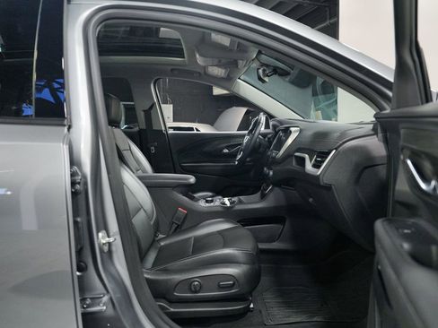 Used 2023 GMC Terrain SLT w/ Tech Package AWD/4WD image 35