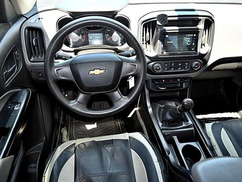 Used 2015 Chevrolet Colorado 2WD Extended Cab image 15