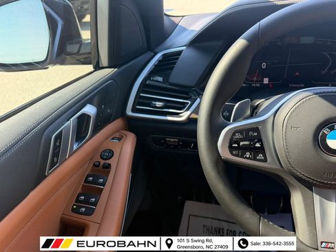 Used 2022 BMW X5 sDrive40i w/ M Sport Package RWD image 12