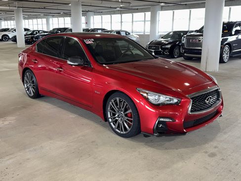 Used 2018 INFINITI Q50 Red Sport 400 w/ Sensory Package (Sport) image 2