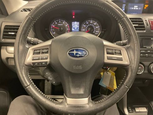 Used 2014 Subaru Forester 2.5i Limited w/ Popular Package #2 AWD/4WD image 12