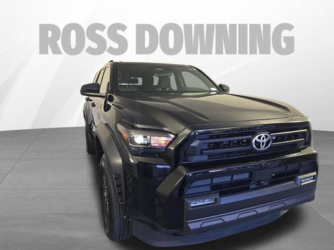 Used 2025 Toyota 4Runner SR5 RWD image 3