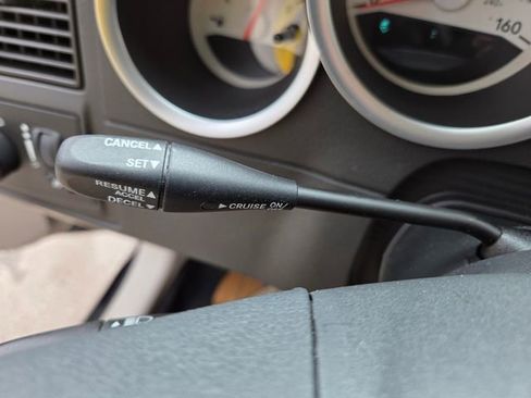 Used 2006 Dodge Charger R/T w/ Road/Track Performance Group RWD image 25