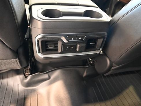 Used 2021 GMC Sierra 1500 SLT w/ SLT Premium Plus Package AWD/4WD image 27