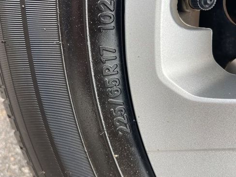 Used 2025 Toyota RAV4 LE image 32