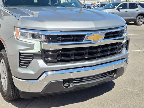 Used 2026 Chevrolet Silverado 1500 LT w/ Safety Package RWD image 8