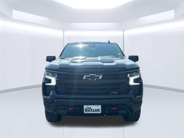 Used 2024 Chevrolet Silverado 1500 LT Trail Boss w/ Convenience Package II AWD/4WD image 16