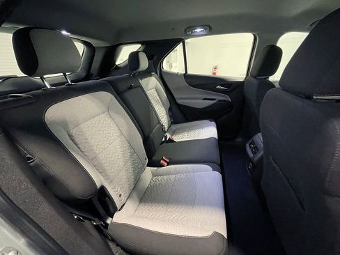Used 2024 Chevrolet Equinox LS FWD image 24