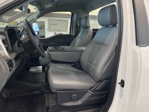 New 2026 Ford F550 XL REG CAB 169 WB w/ XL Chrome Package image 10