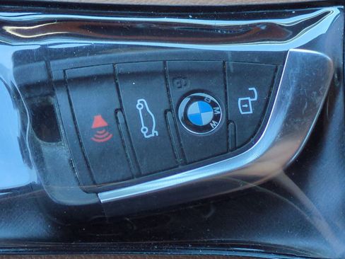 Used 2023 BMW i4 eDrive35 w/ Premium Package RWD image 35