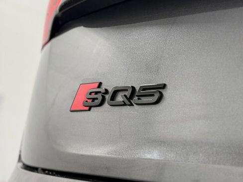 Used 2023 Audi SQ5 Premium Plus w/ Premium Plus Package image 9