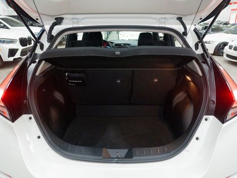 Used 2025 Nissan Leaf SV Plus image 21