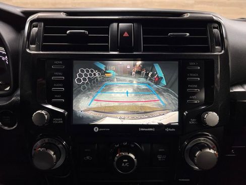 Used 2022 Toyota 4Runner TRD Off-Road Premium image 18