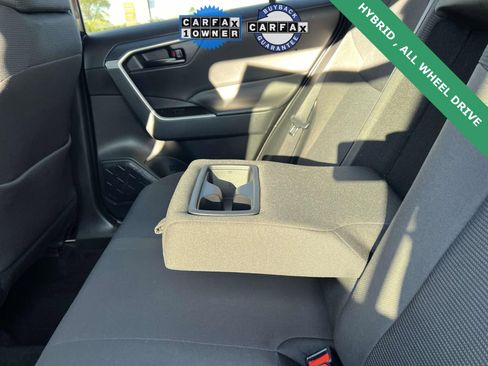 Used 2025 Toyota RAV4 LE image 17