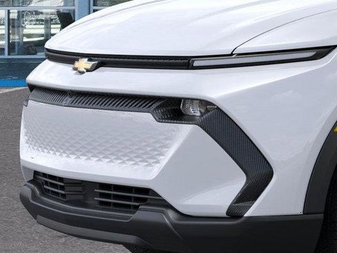 New 2026 Chevrolet Equinox EV LT w/ Comfort Package FWD image 13