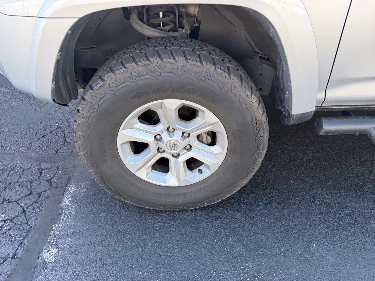Used 2014 Toyota 4Runner SR5 RWD image 8