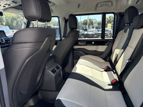 New 2025 INEOS Grenadier Fieldmaster Edition image 24