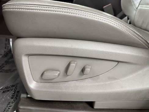 Used 2019 GMC Yukon XL Denali w/ Denali Ultimate Package AWD/4WD image 14