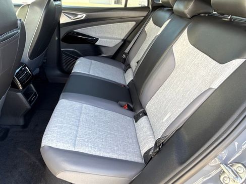 New 2026 Volkswagen ID.4 Pro image 20