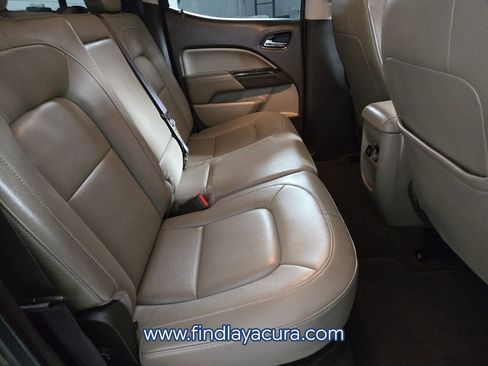 Used 2015 GMC Canyon SLT w/ Driver Alert Package image 16