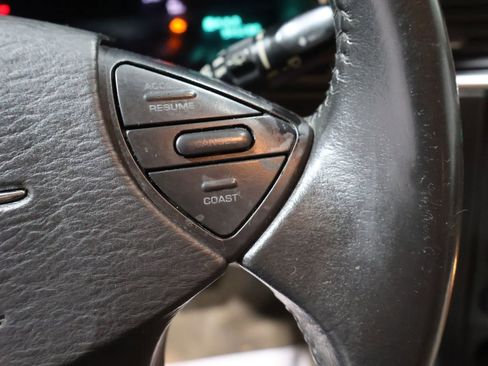 Used 2007 Chrysler Pacifica Touring image 30