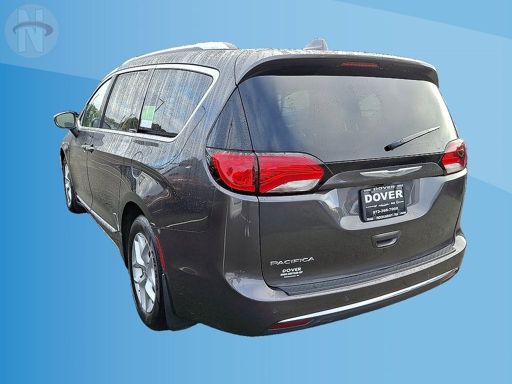 Certified 2020 Chrysler Pacifica Touring-L Plus w/ Tire & Wheel Group FWD image 14